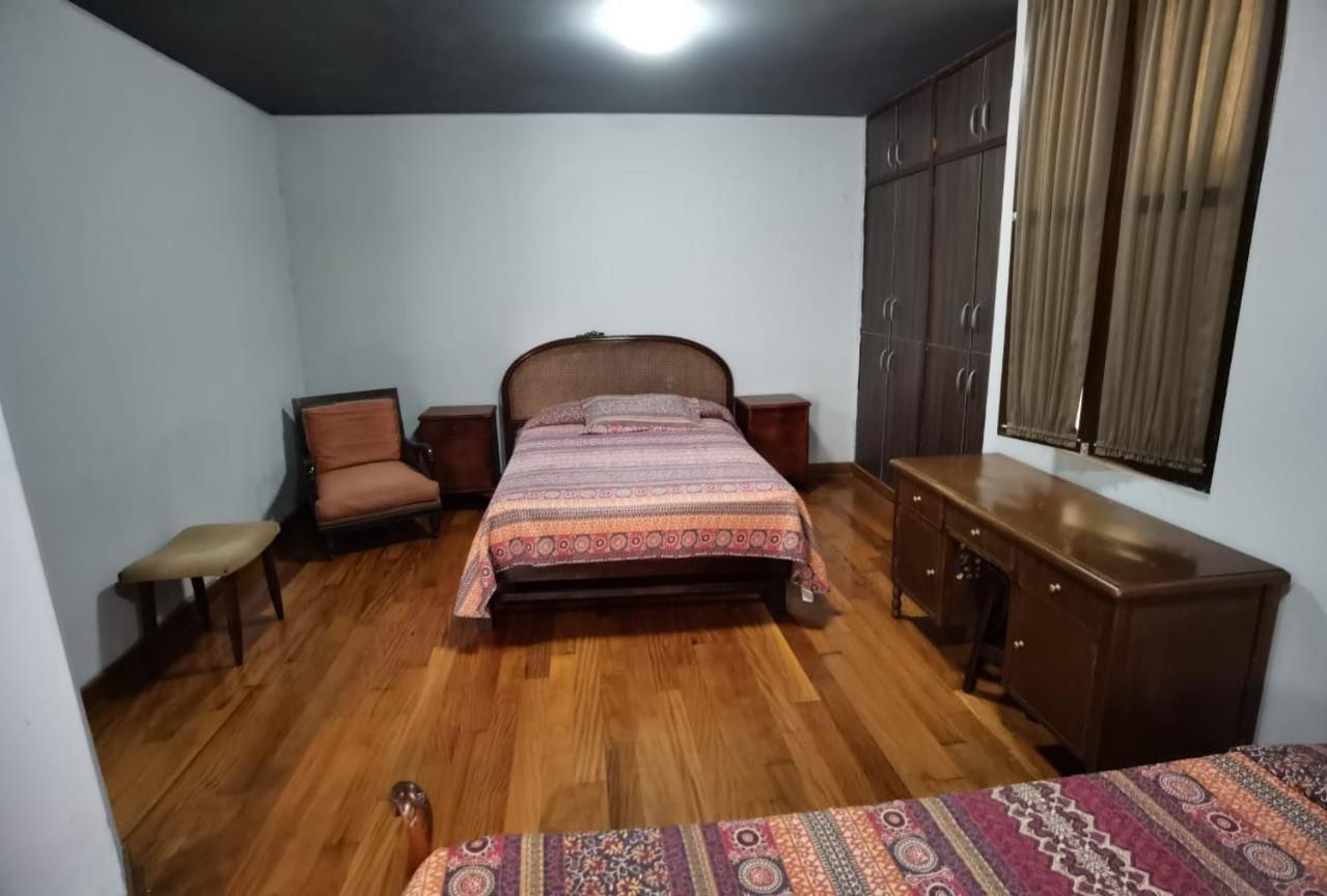 Global Family Backpackers Hostel Lima Zewnętrze zdjęcie